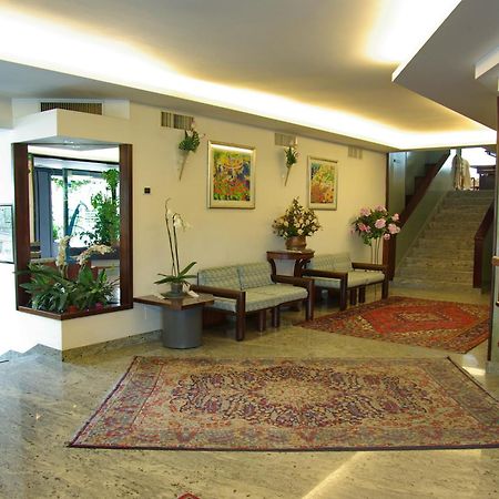 Zenit Hotel Giulianova Εξωτερικό φωτογραφία