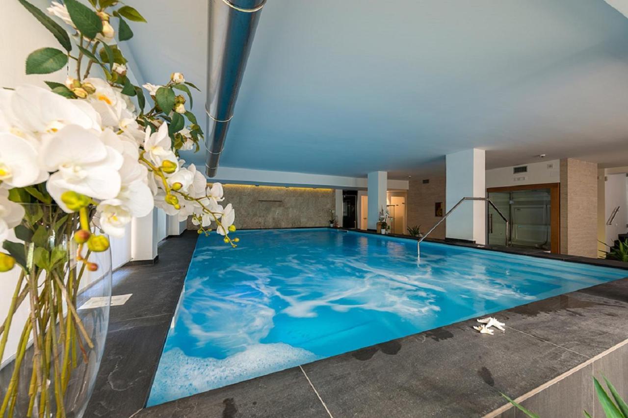 Zenit Hotel Giulianova Εξωτερικό φωτογραφία