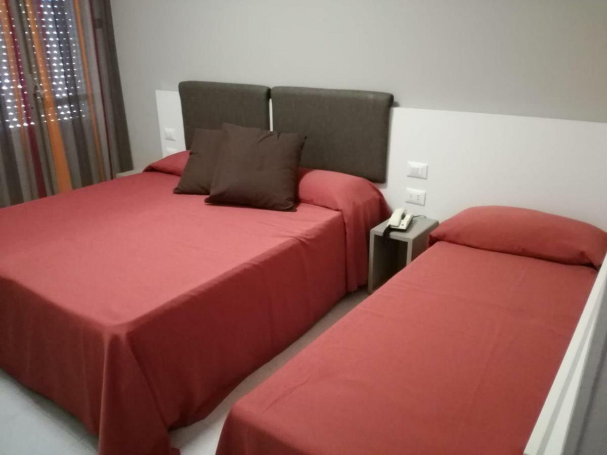 Zenit Hotel Giulianova Εξωτερικό φωτογραφία